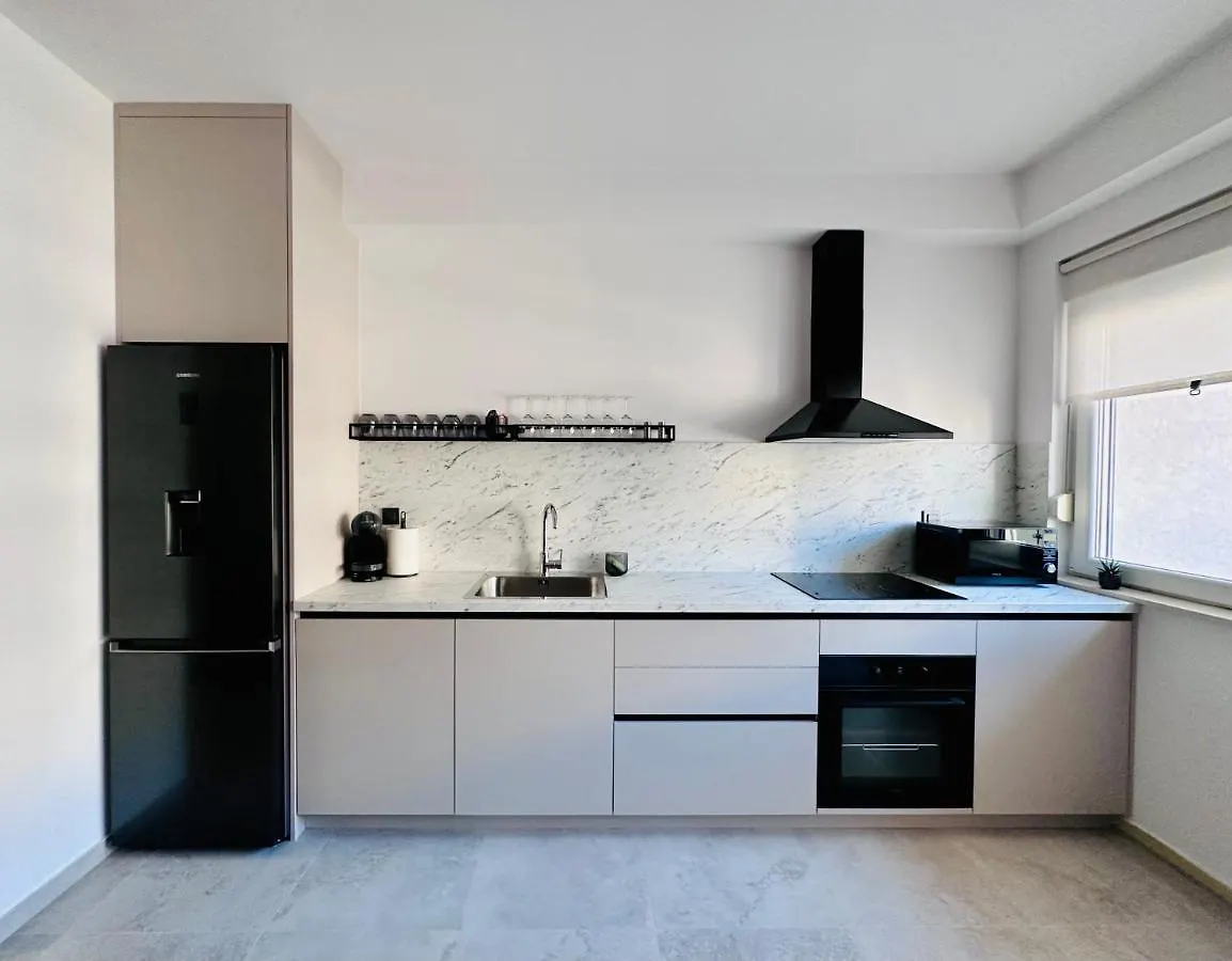 Clouds Apartments Ciovo - 20 Meters From Copacabana Beach Trogir Croatia