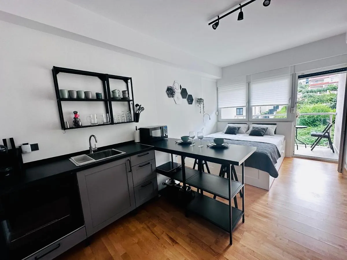 Clouds Apartments Ciovo - 20 Meters From Copacabana Beach Trogir