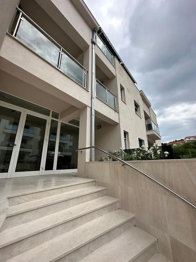 Clouds Apartments Ciovo - 20 Meters From Copacabana Beach Trogir