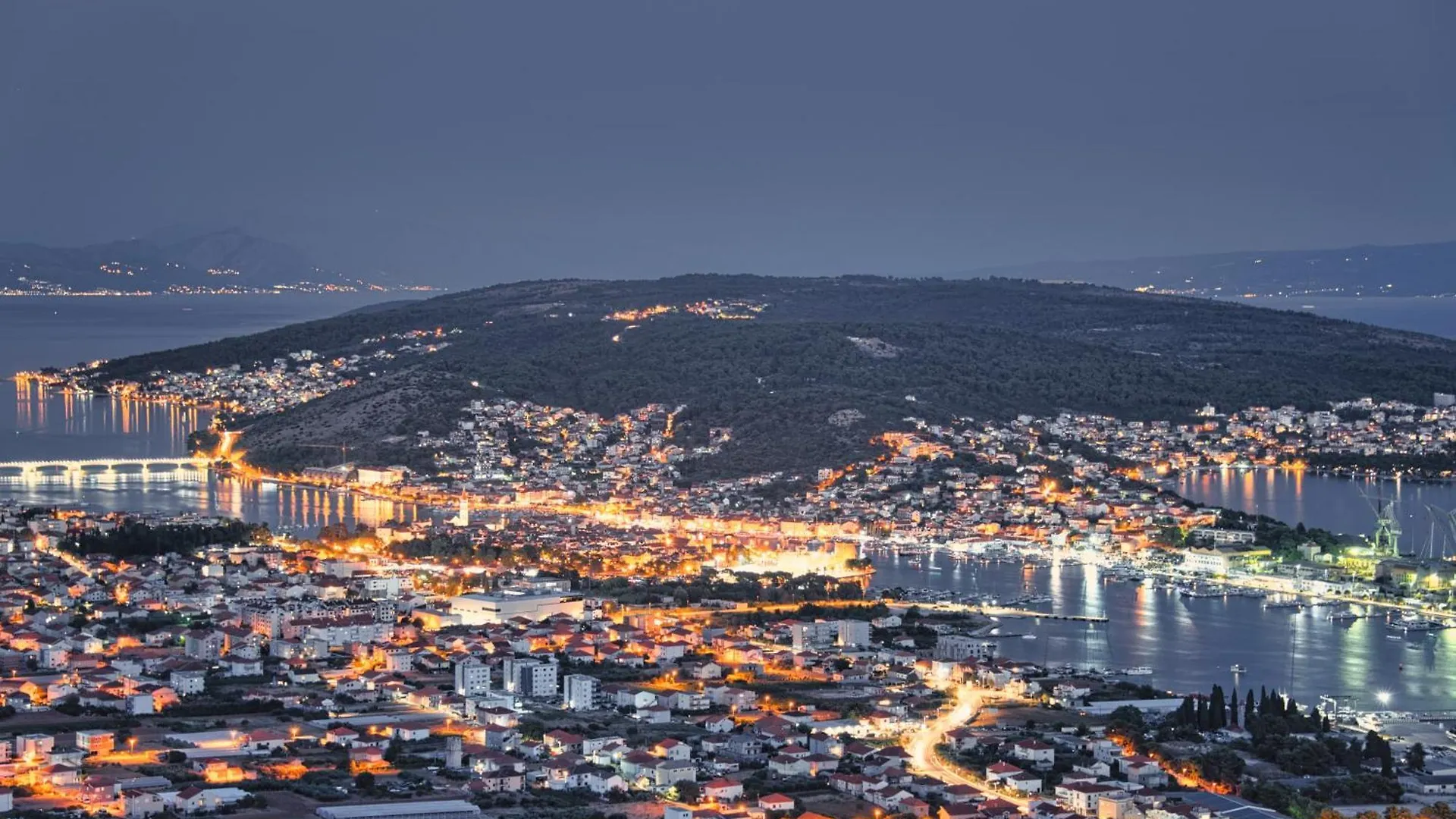 Clouds Apartments Ciovo - 20 Meters From Copacabana Beach Trogir