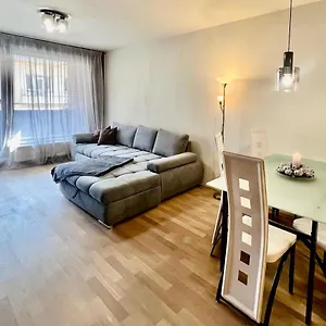 https://luxury-apartment-in-prague.praguehotelsweb.com