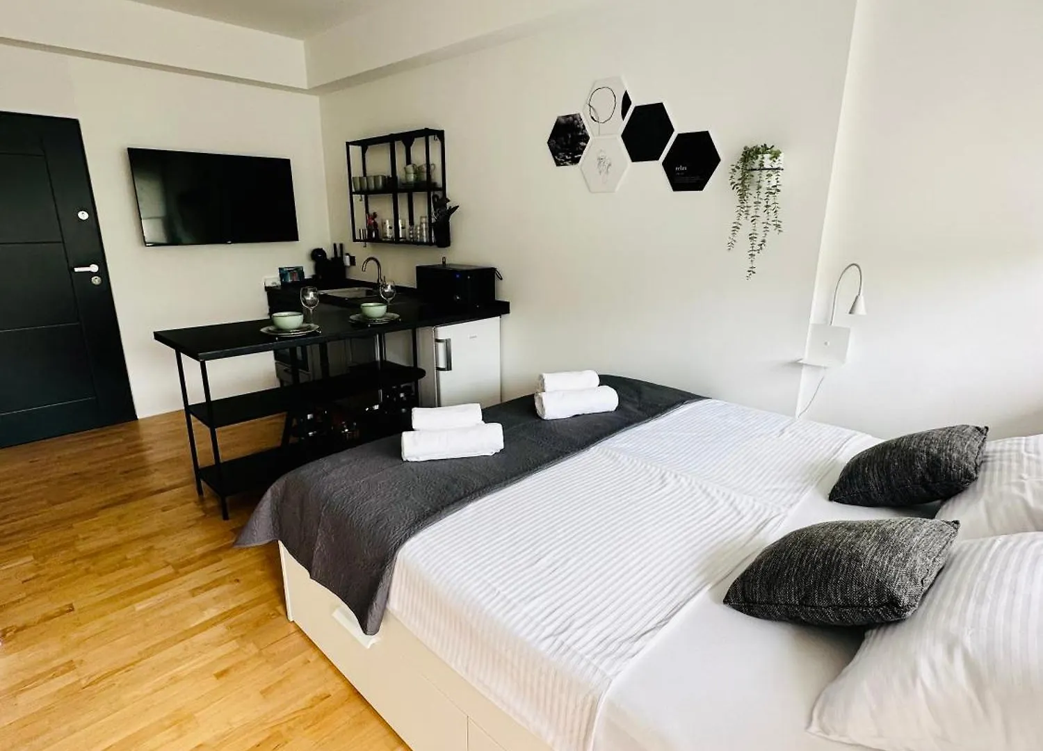 Clouds Apartments Ciovo - 20 Meters From Copacabana Beach Trogir